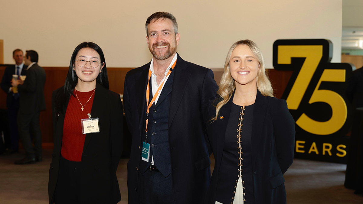 UNSW Vice-Chancellor and President Professor Attila Brungs with third year Commerce student Angela Le and sixth year Medicine student Emily Thomson.