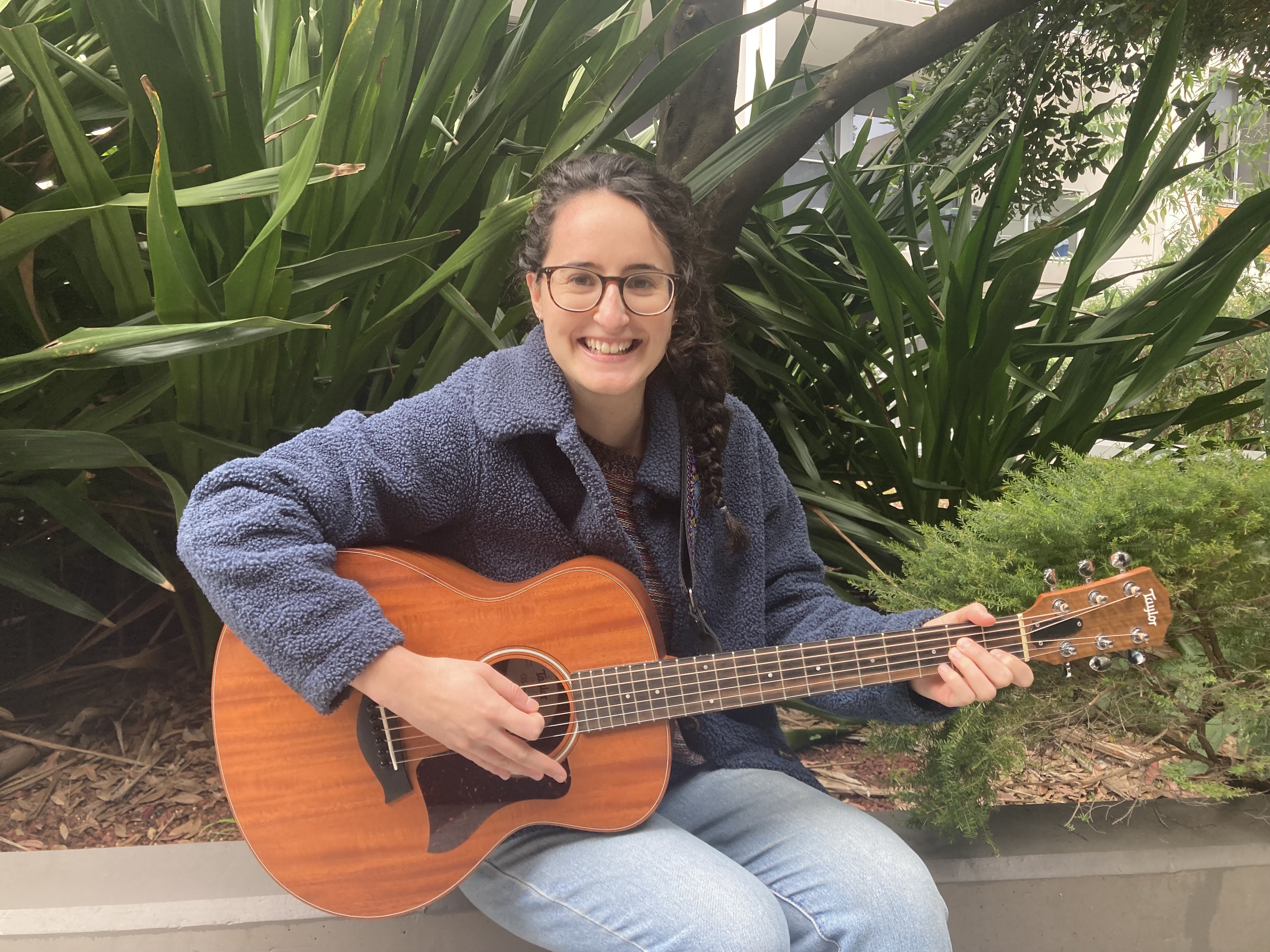 Jodie Pestana playing guitar