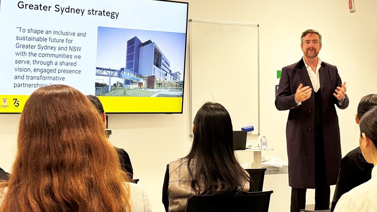 UNSW VC Professor Attila Brungs meeting with colleagues from the Faculty of Medicine & Health in Liverpool.