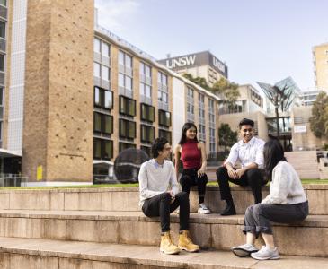 Students on University Mall