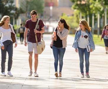 UNSW students walking down the mall 